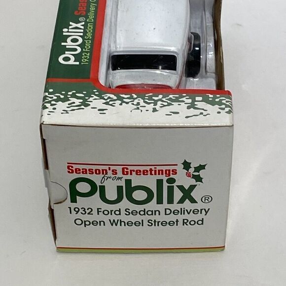 Publix Multicolor 1932 Ford Sedan Delivery Open Wheel Street Rod Christmas - Picture 6 of 8